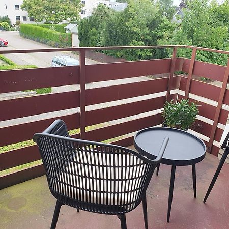 --Renoviert-- Ruhige 1-Zimmer Einliegerwohnung Mit Kueche Und Bad In Grossburgwedel Eksteriør bilde